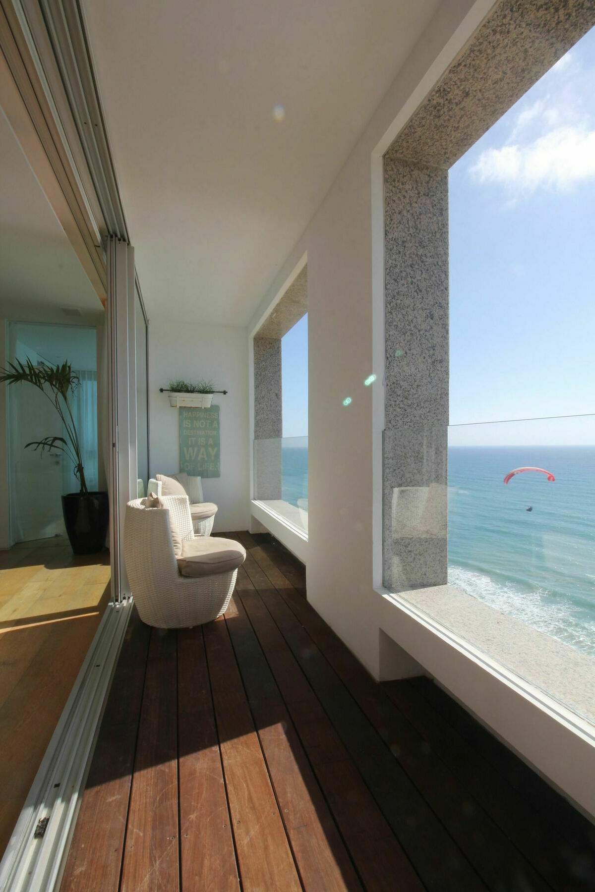 Sea Apartment Netanja Buitenkant foto