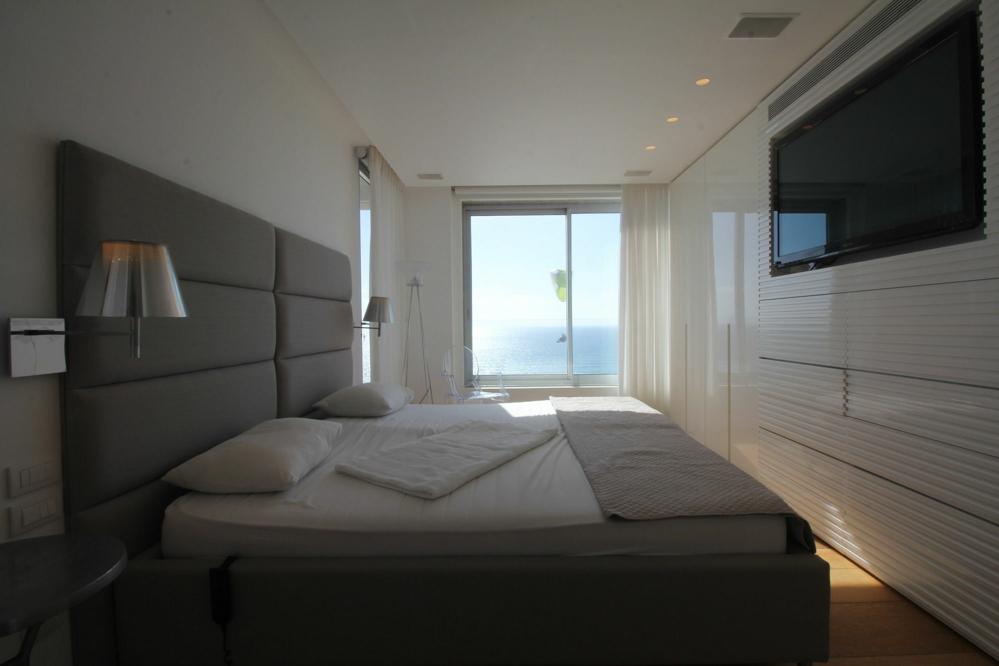Sea Apartment Netanja Buitenkant foto